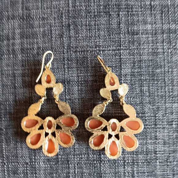 Vintage orange earrings for pierced ears - Picture 2 of 2